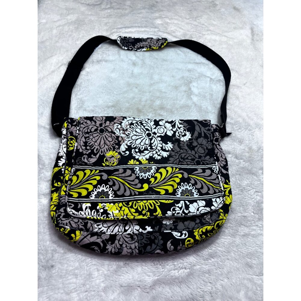 Vera Bradley Baroque Floral Messenger Bag Quilted Cotton Crossbody Purse
